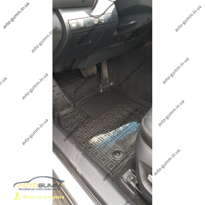 Водительский коврик в салон Toyota Camry 70 2018- (Avto-Gumm)