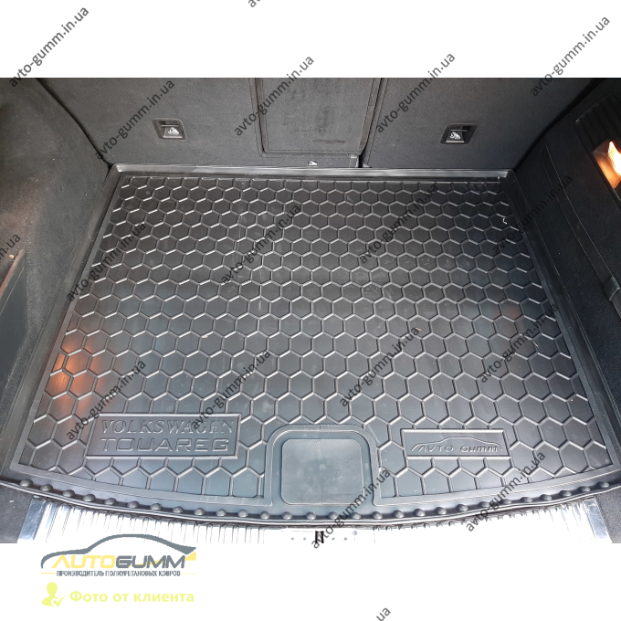 Автомобильный коврик в багажник Volkswagen Touareg 2010- 2-х зон. климат-контроль (Avto-Gumm)