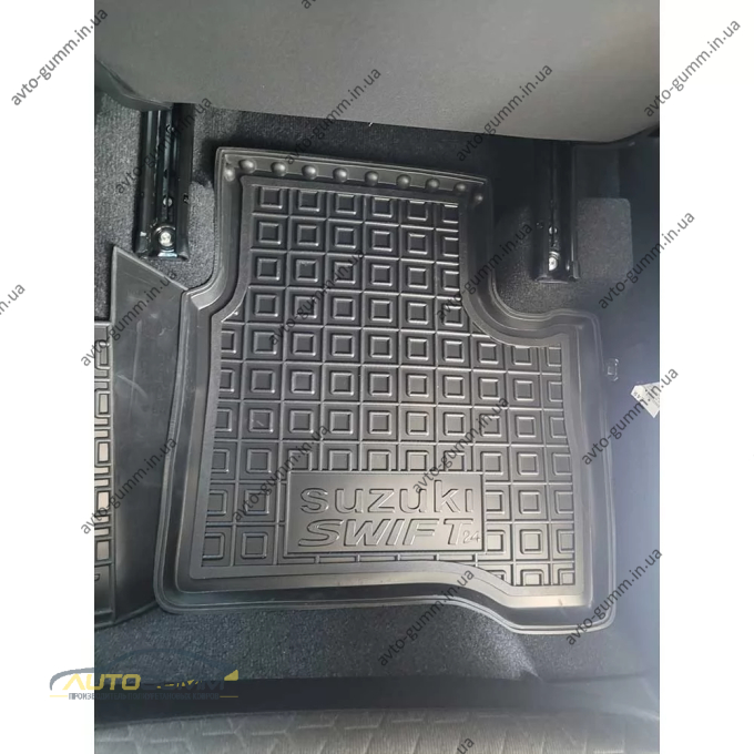 Килимки в салон Suzuki Swift 2024- гібрид гумові, чорні (AVTO-Gumm)