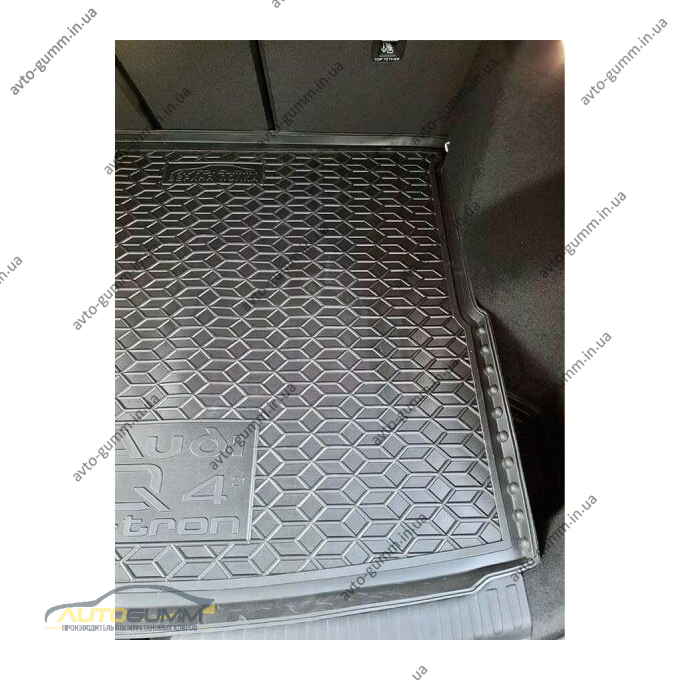 Автомобільний килимок в багажник Audi Q4 e-tron 2021- Верхня поличка (AVTO-Gumm)