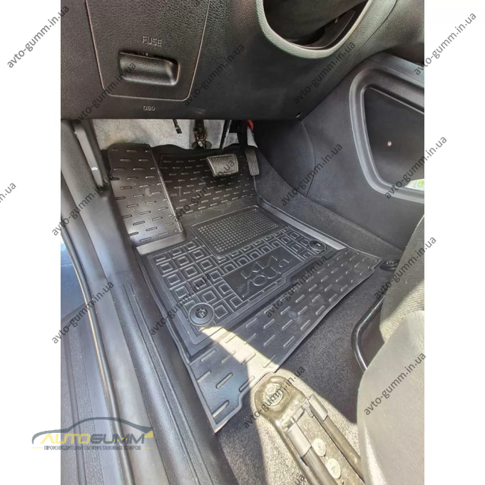 Коврики в салон Kia Soul 2019- EV резиновые, чёрные (AVTO-Gumm)