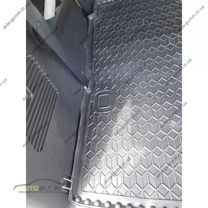 Коврик в багажник Infiniti QX80 2018-2024 5/7 мест резиновый, чёрный (AVTO-Gumm)