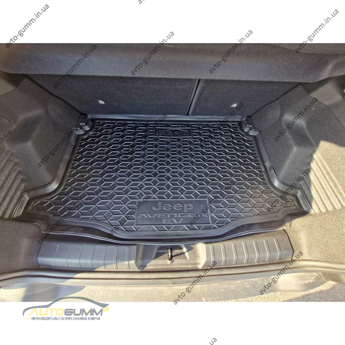 Коврик в багажник Jeep Avenger EV 2023- верхняя полка резиновый, чёрный (AVTO-Gumm)