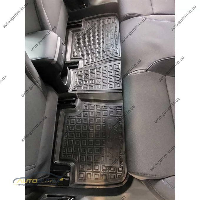 Коврики в салон MG 4 EV 2022- резиновые, чёрные (AVTO-Gumm)