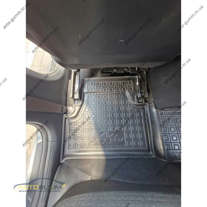 Коврики в салон Kia Soul 2019- EV резиновые, чёрные (AVTO-Gumm)
