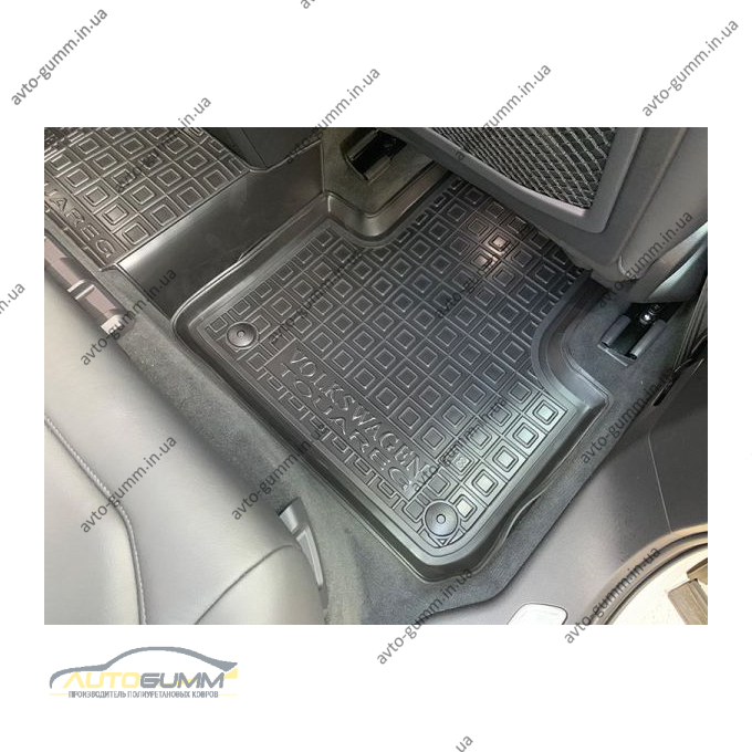 Автомобільні килимки в салон Volkswagen Touareg 2018- (Avto-Gumm)
