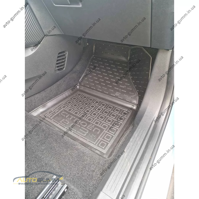 Коврики в салон Citroen e-C3 2025- резиновые, чёрные (AVTO-Gumm)