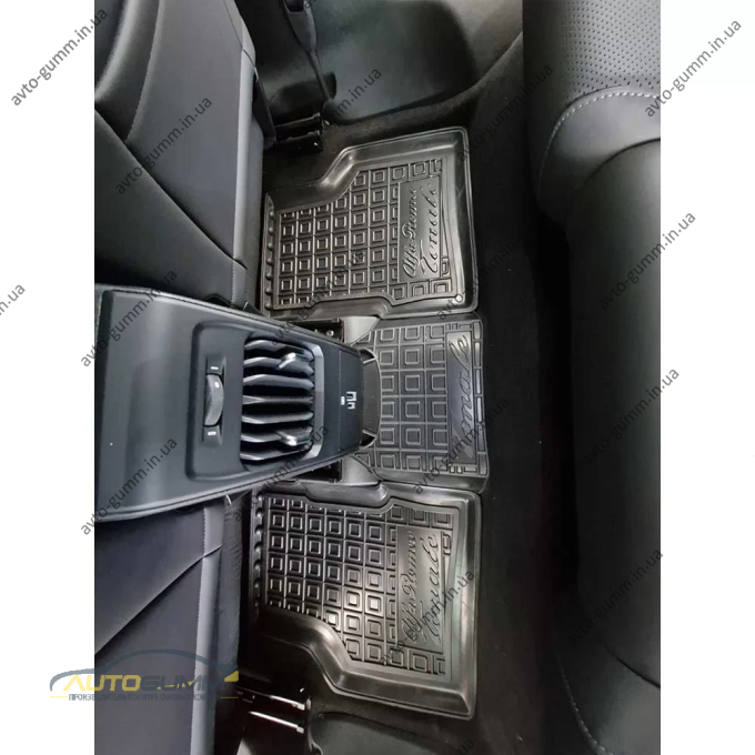 Килимки в салон Alfa Romeo Tonale 2022- гібрид гумові, чорні (AVTO-Gumm)
