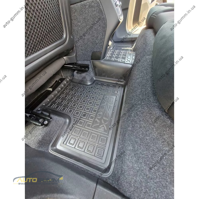 Килимки в салон Volvo XC40 Recharge 2020- гумові, чорні (AVTO-Gumm)