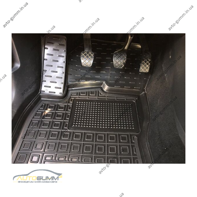 Водійський килимок в салон Volkswagen Touran 2016- (AVTO-Gumm)
