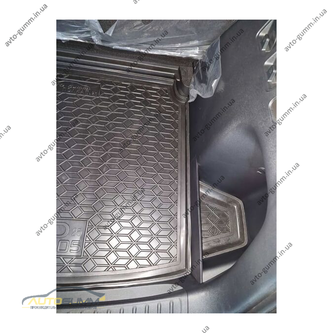 Автомобильный коврик в багажник BYD Sea Lion 05 2025- нижняя полка №1 (AVTO-Gumm)