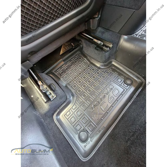 Коврики в салон Volvo XC60 2017- резиновые, чёрные (AVTO-Gumm)