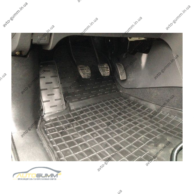 Автомобильные коврики в салон Chery Tiggo 05-/Toyota RAV4 00- (Avto-Gumm)