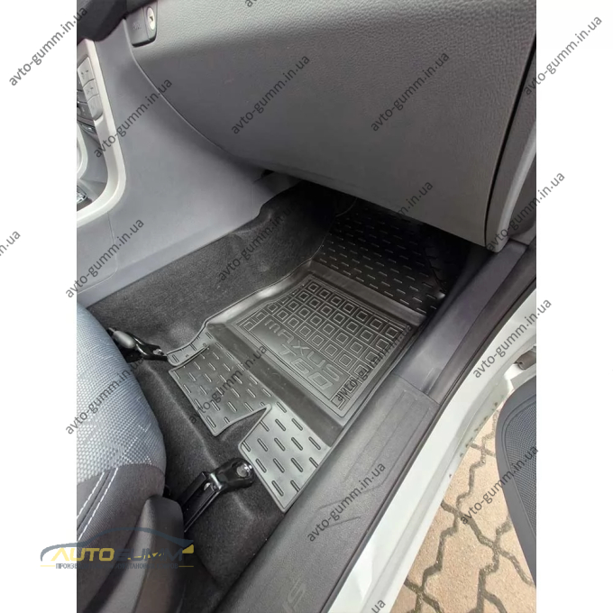 Коврики в салон MG Maxus T60 2020- резиновые, чёрные (AVTO-Gumm)