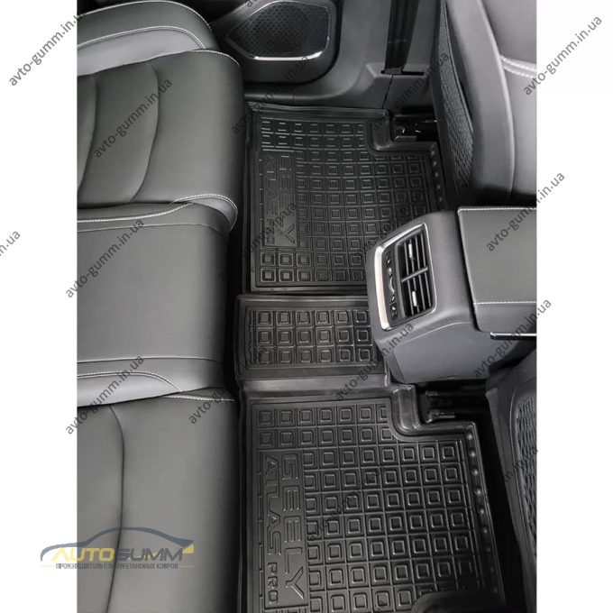 Коврики в салон Geely Atlas Pro 2020- резиновые, чёрные (AVTO-Gumm)