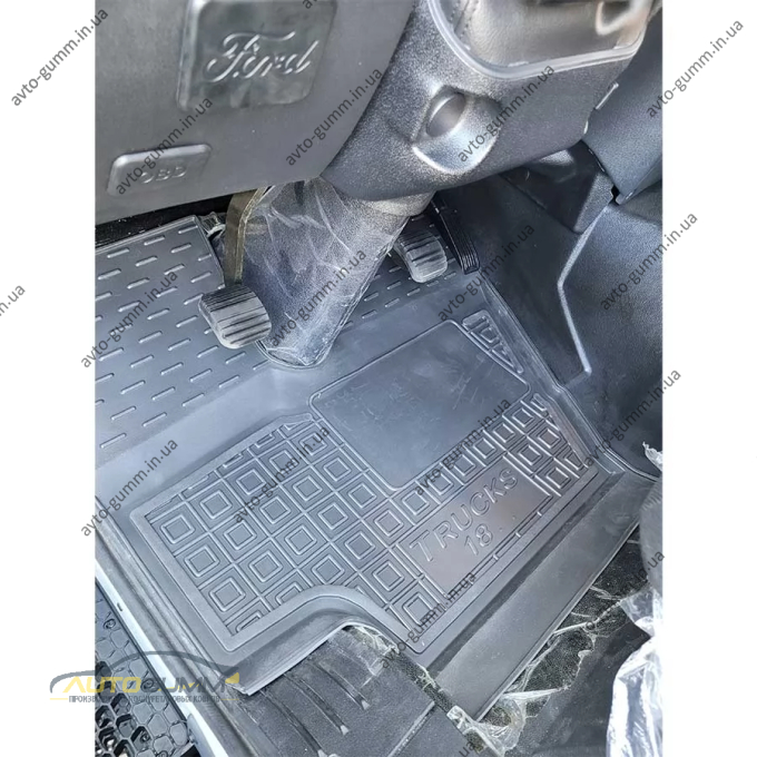 Килимки в салон Ford Trucks 2018- гумові, чорні (AVTO-Gumm)