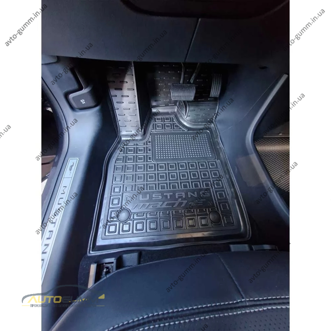 Килимки в салон Ford Mustang Mach-E 2020- гумові, чорні (AVTO-Gumm)