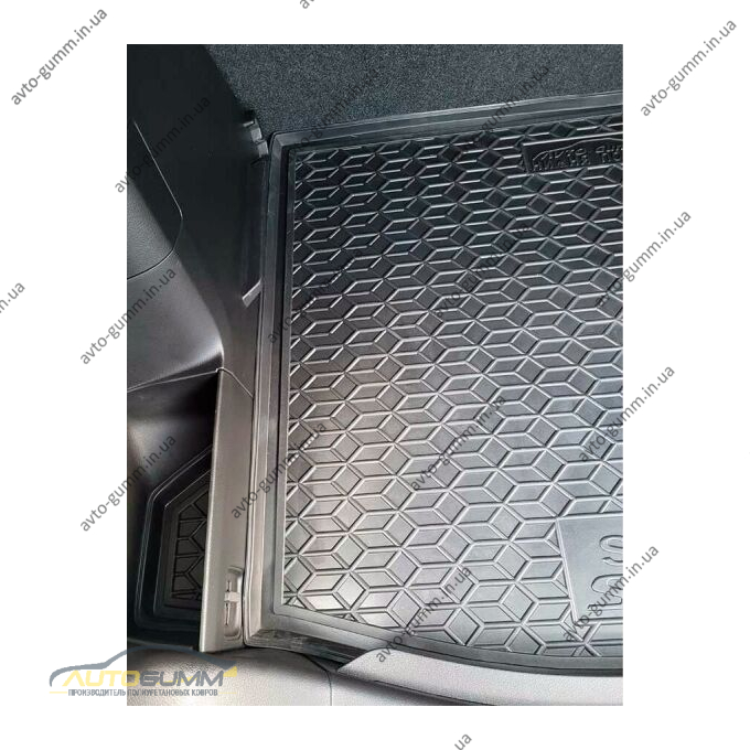 Автомобильный коврик в багажник Suzuki S-Cross 2022- нижняя полка (AVTO-Gumm)