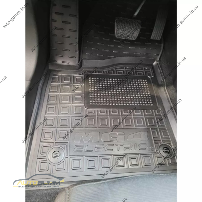 Коврики в салон MG 4 EV 2022- резиновые, чёрные (AVTO-Gumm)