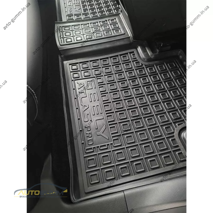 Коврики в салон Geely Atlas Pro 2020- резиновые, чёрные (AVTO-Gumm)