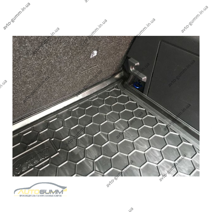 Автомобильный коврик в багажник Skoda Fabia 3 2015- Universal (Avto-Gumm)