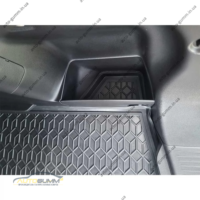 Коврик в багажник Suzuki S-Cross 2022- ДВС/MHEV, нижняя полка резиновый, чёрный (AVTO-Gumm)