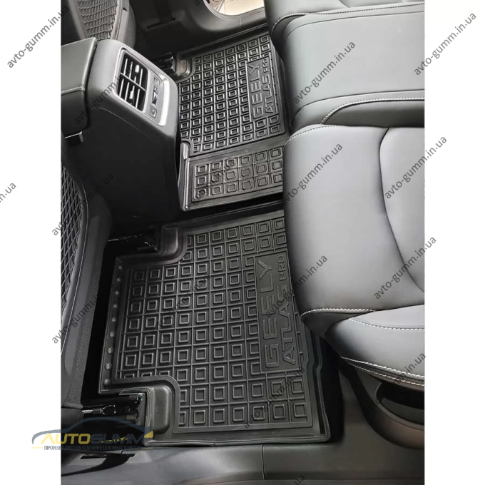 Коврики в салон Geely Atlas Pro 2020- резиновые, чёрные (AVTO-Gumm)