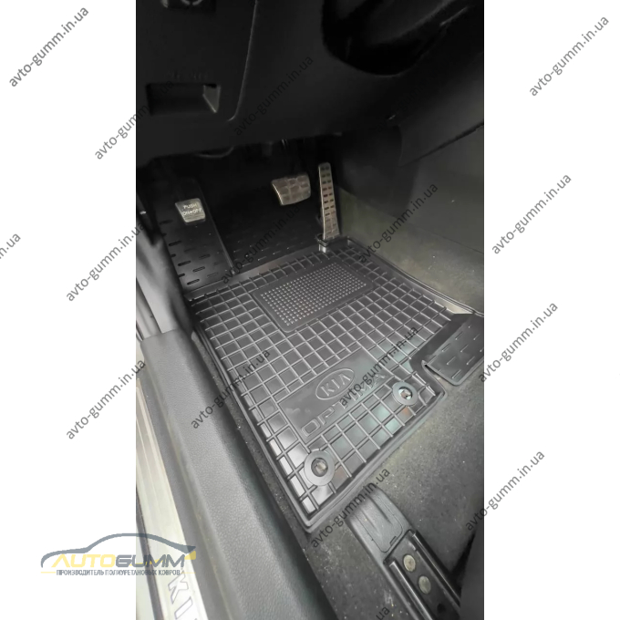 Килимки в салон Kia Optima 2010-2015 гумові, чорні (AVTO-Gumm)