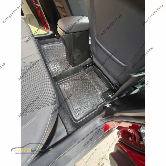 Коврики в салон Suzuki S-Cross 2024- MHEV резиновые, чёрные (AVTO-Gumm)