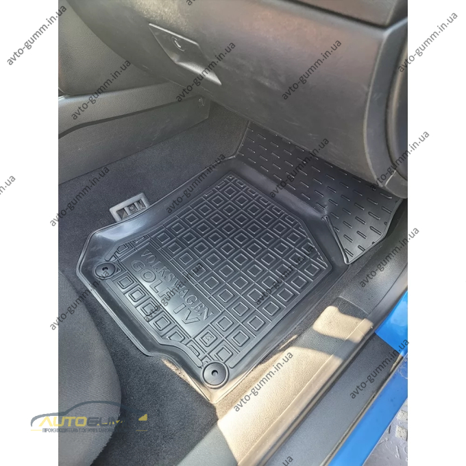 Коврики в салон Volkswagen Golf 4 1998-2003 резиновые, чёрные (AVTO-Gumm)