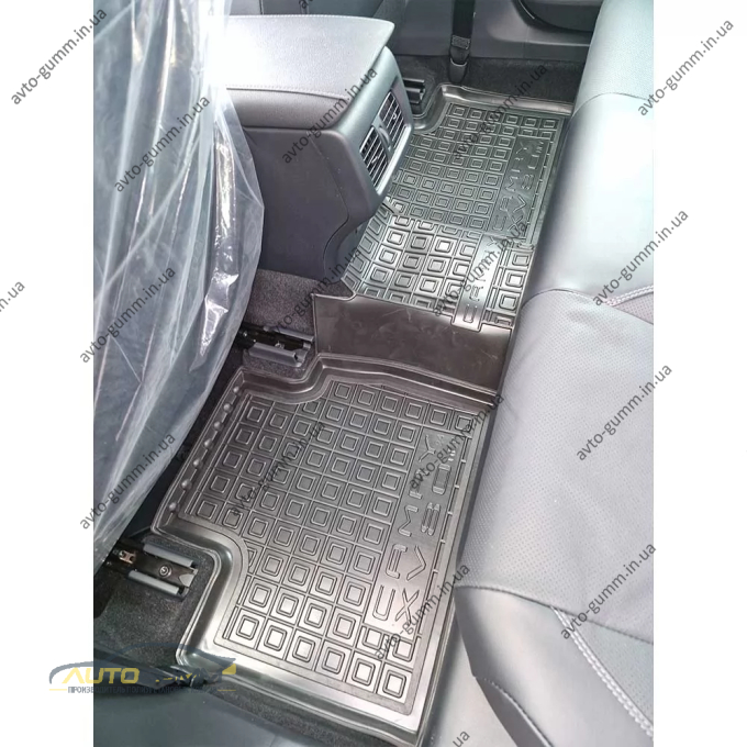 Килимки в салон Toyota Camry 80 2024- HEV гумові, чорні (AVTO-Gumm)