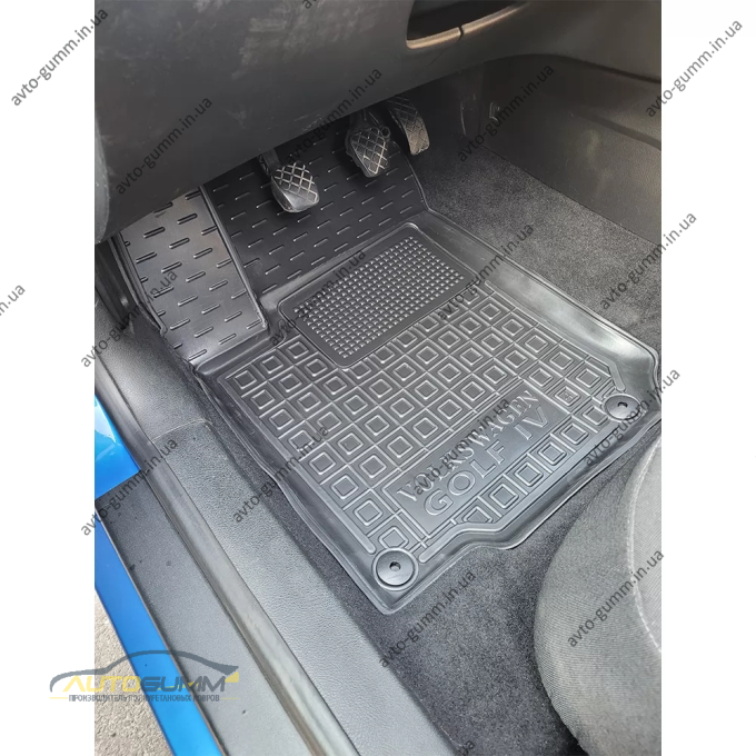 Коврики в салон Volkswagen Golf 4 1998-2003 резиновые, чёрные (AVTO-Gumm)