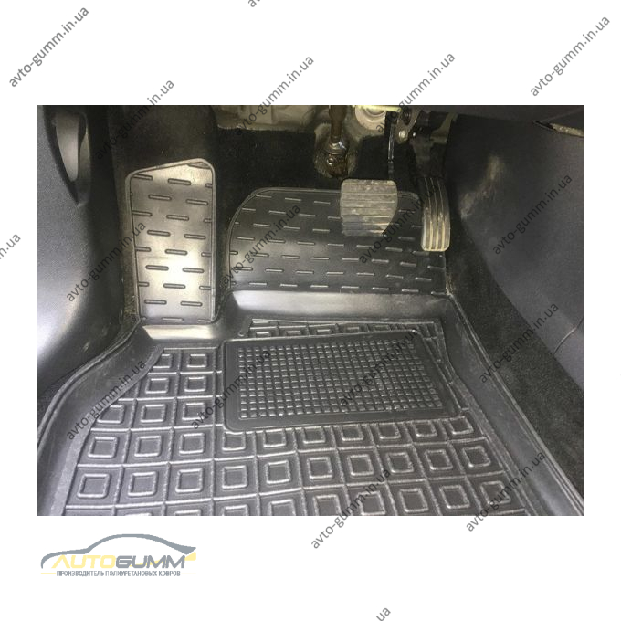 Водійський килимок в салон Renault Fluence 09- / Megane 3 09- HB/Un (AVTO-Gumm)