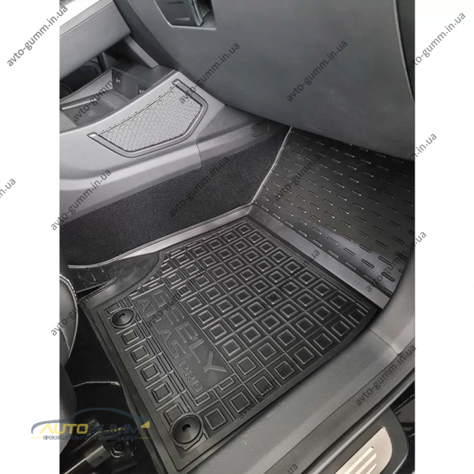 Коврики в салон Geely Atlas Pro 2020- резиновые, чёрные (AVTO-Gumm)