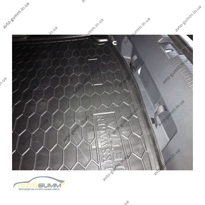Автомобильный коврик в багажник Volkswagen Jetta 2011- Mid (Avto-Gumm)
