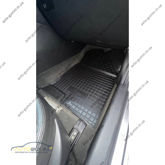Килимки в салон Kia Optima 2010-2015 гумові, чорні (AVTO-Gumm)
