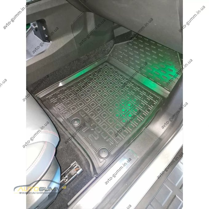 Килимки в салон Jetour T2 2024- гумові, чорні (AVTO-Gumm)