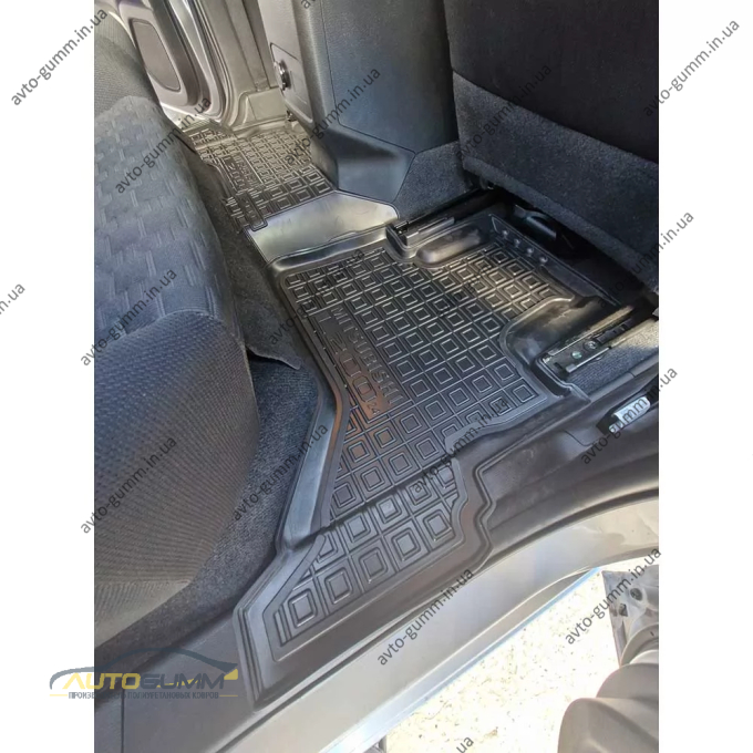 Коврики в салон Mitsubishi L200 2024- Invite резиновые, чёрные (AVTO-Gumm)