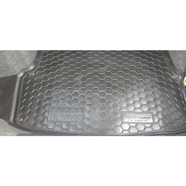 Автомобильный коврик в багажник Skoda Octavia A5 2004- Liftback (Avto-Gumm)
