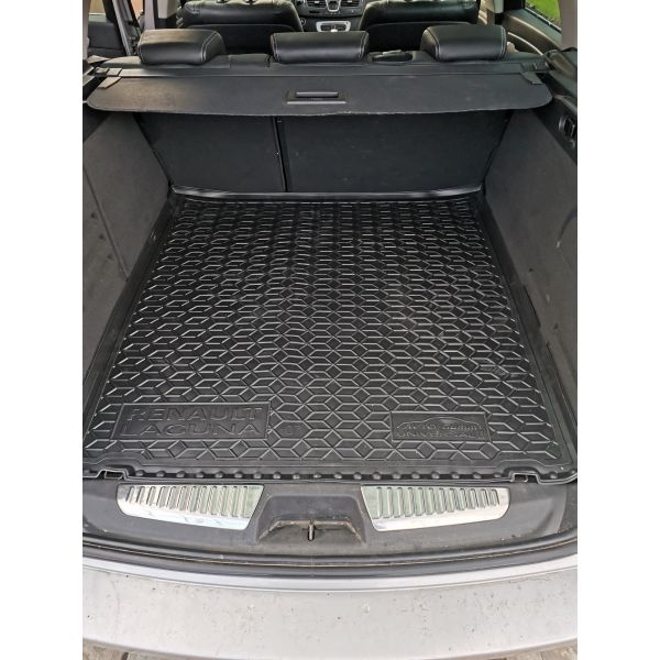 Автомобільний килимок в багажник Renault Laguna 3 2007- Universal прямоугольный (Avto-Gumm)