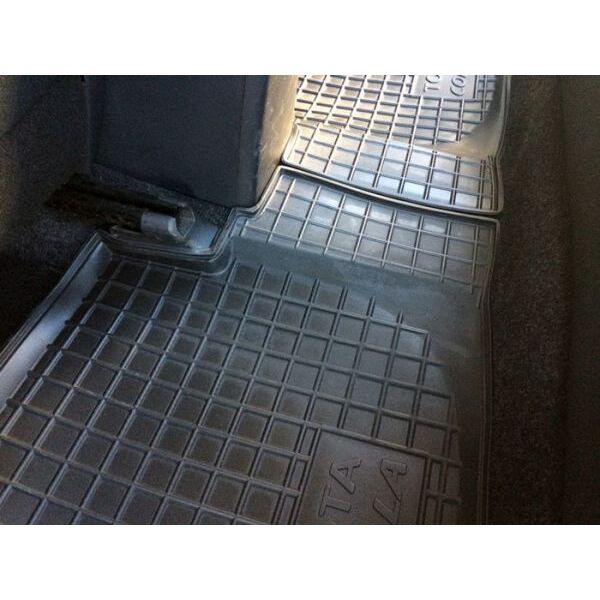 Автомобільні килимки в салон Toyota Corolla 2007-2013 (Avto-Gumm)