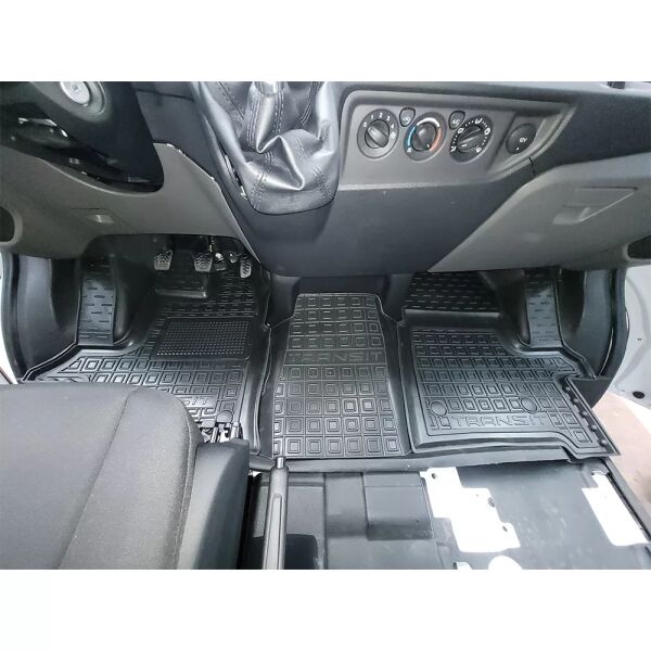 Коврики в салон Ford Transit (mk7) 2014- 1+1 резиновые, чёрные (AVTO-Gumm)