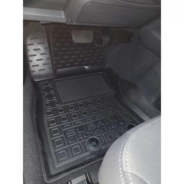 Коврики в салон Subaru Crosstrek 2023- резиновые, чёрные (AVTO-Gumm)