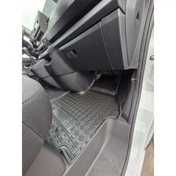 Коврики в салон Renault Trafic 3 2022- 1+2, пассажирский резиновые, чёрные (AVTO-Gumm)