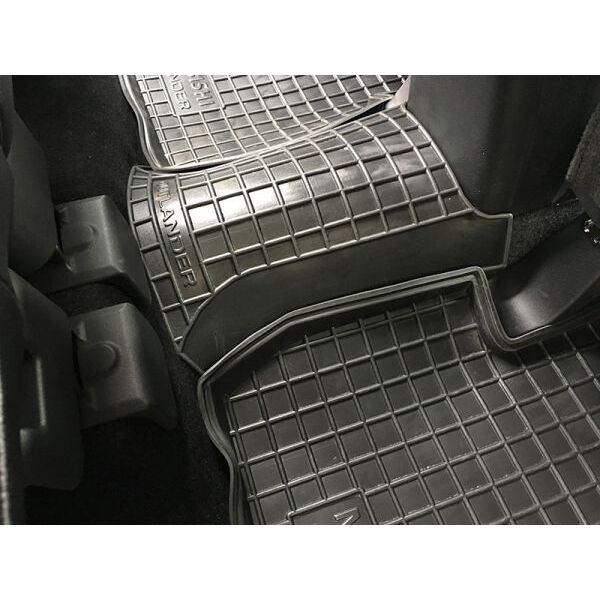 Автомобильные коврики в салон Mitsubishi Outlander 2012- (Avto-Gumm)