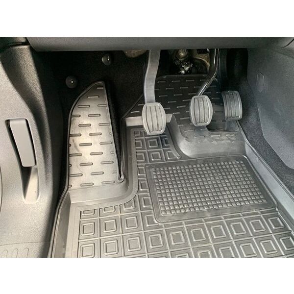 Передні килимки в автомобіль Peugeot Rifter 19-/Citroen Berlingo 19- (Avto-Gumm)