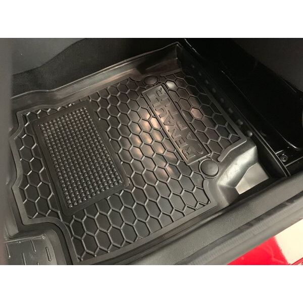 Передні килимки в автомобіль Renault Captur 2015- (Avto-Gumm)