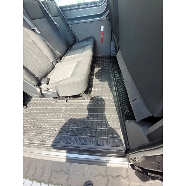 Коврики в салон Ford Transit (mk7) 2014- 1+2, 2-й ряд, Double Cab, из 2 частей резиновые, чёрные (AVTO-Gumm)
