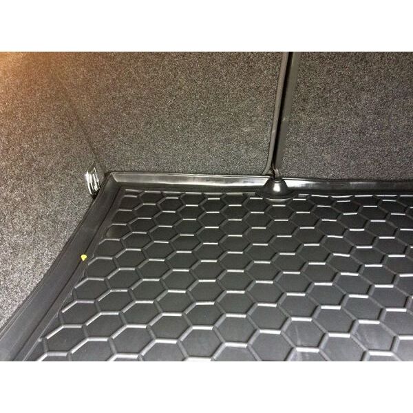 Автомобільний килимок в багажник Volkswagen Passat B5 1996- (Sedan) (Avto-Gumm)