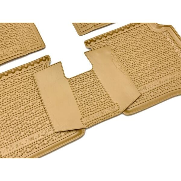 Автомобильные коврики в салон Nissan Maxima QX (A33) 2000- бежевые (AVTO-Gumm)
